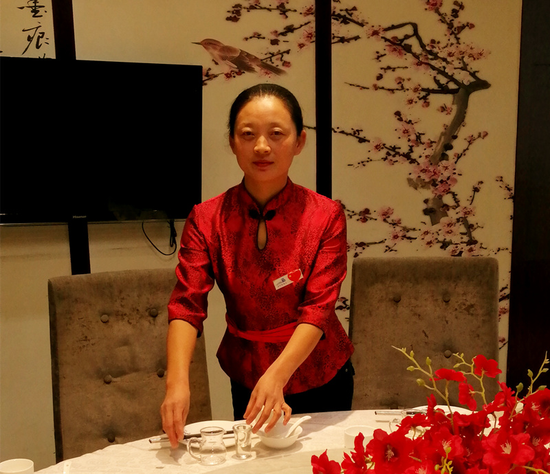 致敬，我親愛的同事——記迪尼斯伊川店客房員工陳華麗